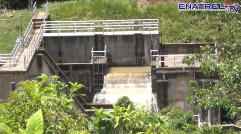 Pequeñas Central Hidroeléctrica "La Camaleona" en San José Bocay