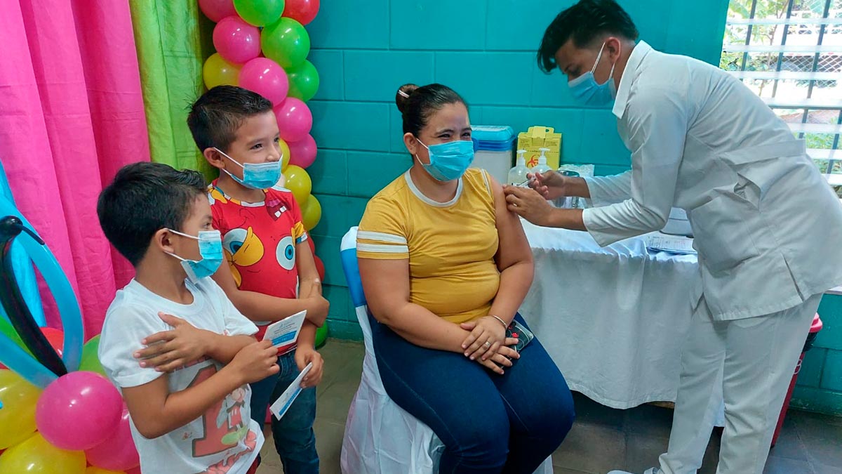 Avanza vacunación contra COVID-19 en Nicaragua en niños, adolescentes y jóvenes