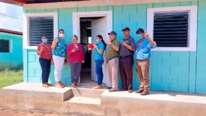 Entrega de viviendas dignas del programa Bismarck Martínez en Chinandega