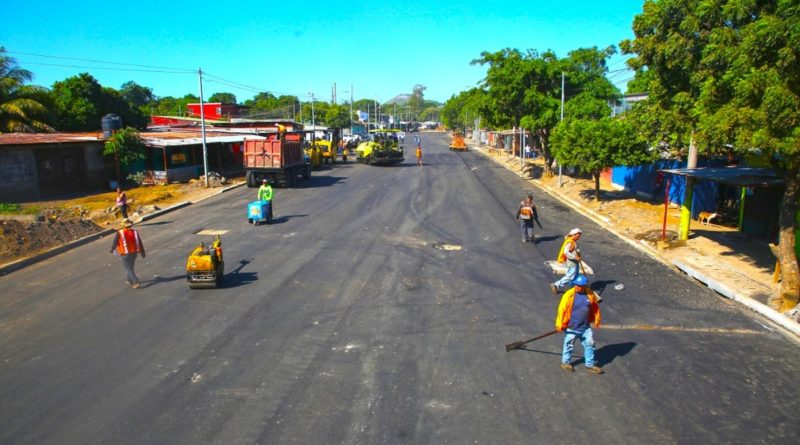 Avanza obra de ampliación en pista 25 calle en Managua