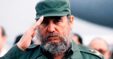 Comandante Fidel Castro Ruz