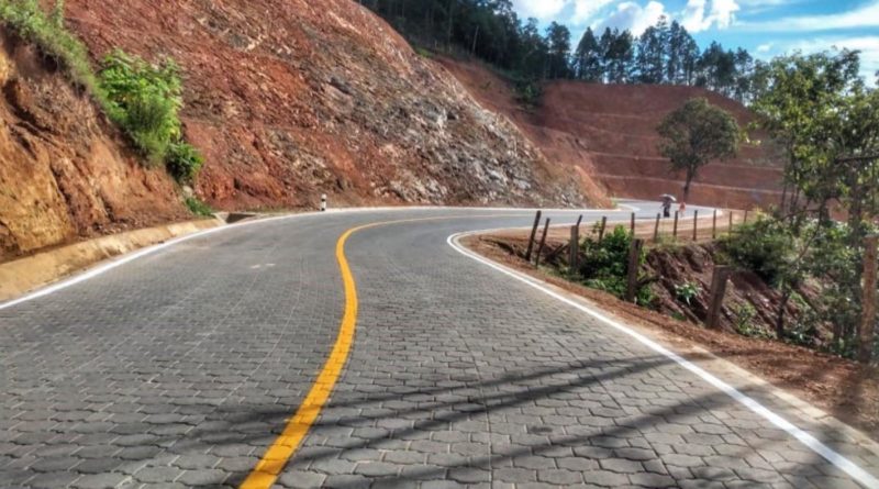 Carretera adoquinada Macuelizo - Santa María, Fase III, de 11 kilómetros de longitud en Nueva Segovia.