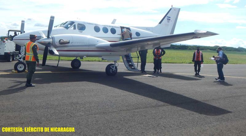 Fuerza Aérea realiza traslado de acompañantes electorales al Caribe Norte