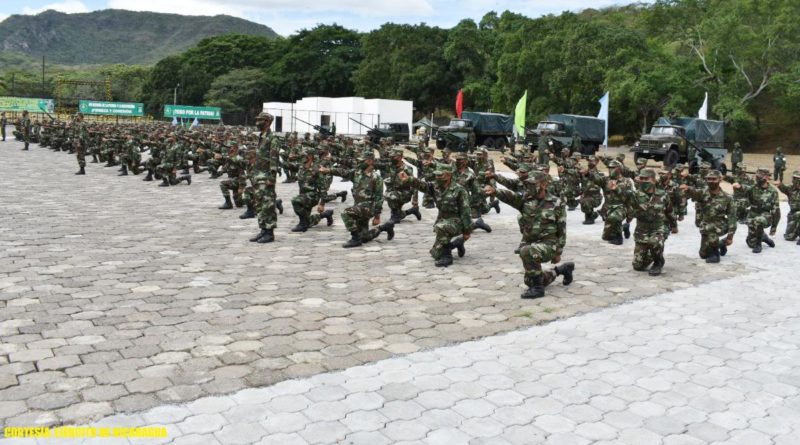 Soldados del Ejército de Nicaragua graduados del curso de soldados en la ENABI