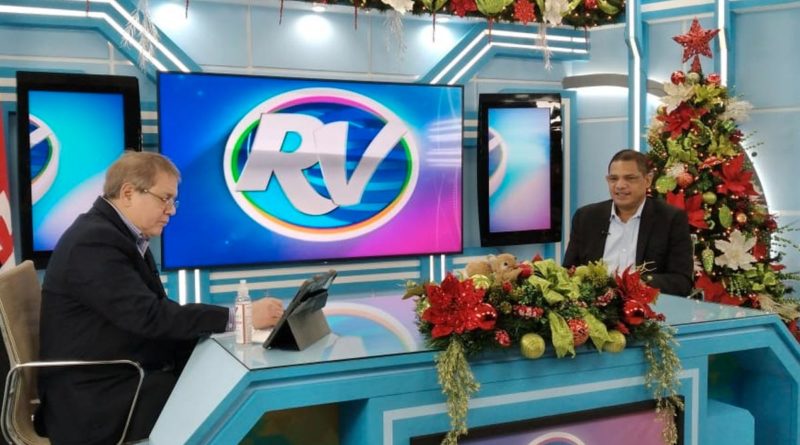 Ministro Iván Acosta en la Revista en Vivo, lunes 15 de noviembre de 2021