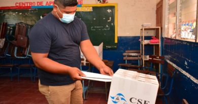 Pobladores de Nagarote ejercen su derecho al voto en Nicaragua en las Elecciones Sobernas 2021, realizadas este pasado 7 de noviembre.