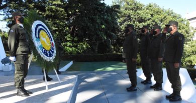 Ejército de Nicaragua realizó ceremonia de colocación de ofrenda floral en el Monumento al Soldado de la Patria por creación de la CFAC.