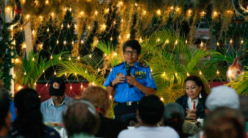 Comisionada General Glenda Zavala, directora del Instituto de Criminalística de la Policía Nacional, en asamblea de seguridad ciudadana en Ocotal, Nueva Segovia