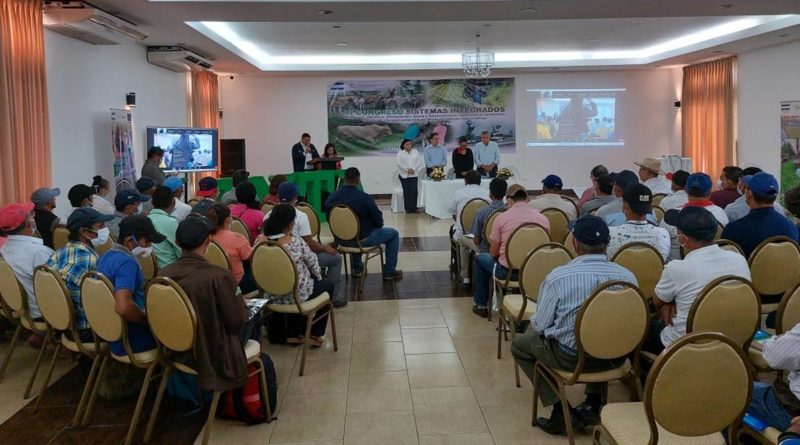 Desarrollan VI Congreso Internacional de Ganadería Bovina en Chontales