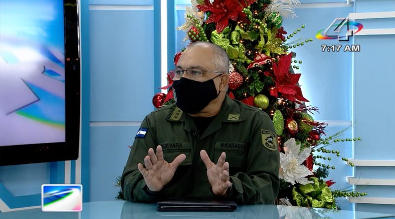Coronel Manuel Guevara Rocha en la Revista en Vivo con Alberto Mora, miércoles 1 de diciembre de 2021