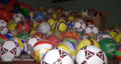 Balones de fútbol que forman parte de los juguetes que serán entregados en Rivas