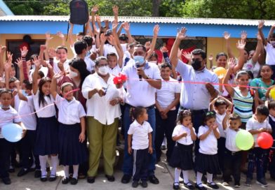 MINED inaugura aula de educación inicial en comunidad El Tololar, León