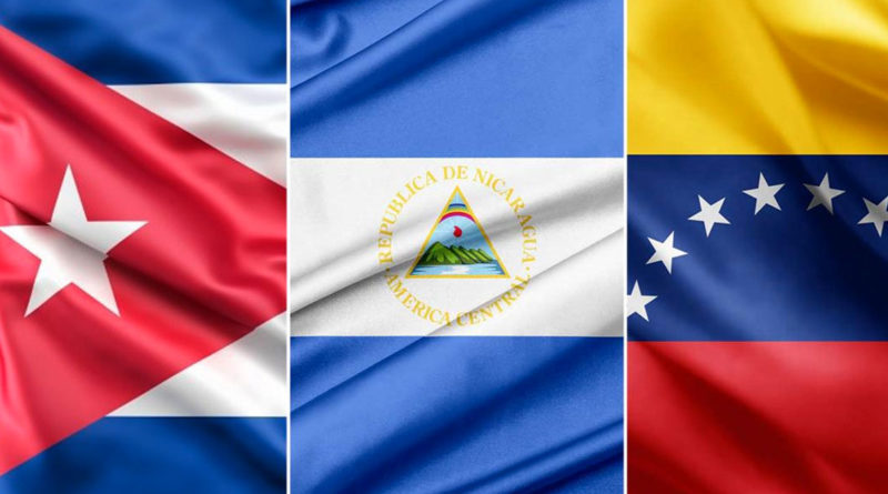 Banderas de Cuba, Nicaragua y Venezuela