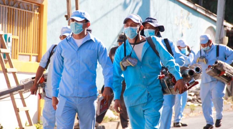 Brigadistas del Ministerio de Salud recorrieron el barrio Memorial Sandino