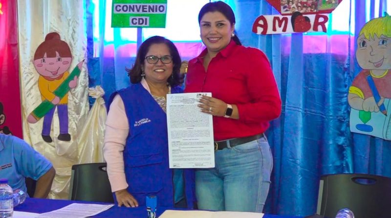 MIFAMILIA y gobiernos locales firman convenio en Nueva Segovia