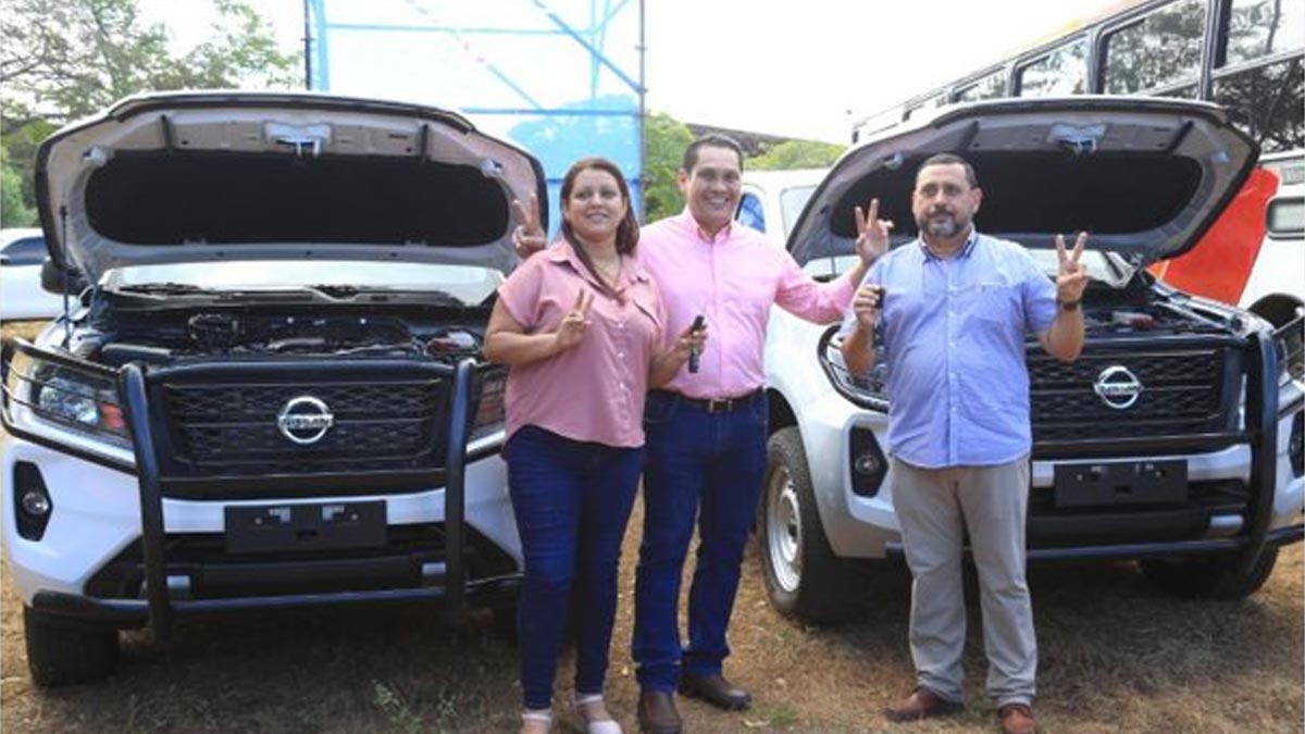 Gobierno de Sandinista entrega nueva flota vehicular para Centros Tecnológicos