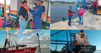 Efectivos de la Fuerza Naval del Ejército de Nicaragua brindando protección, seguridad e inspección a embarcaciones y flota pesquera industrial que zarparon en los principales puertos marítimos