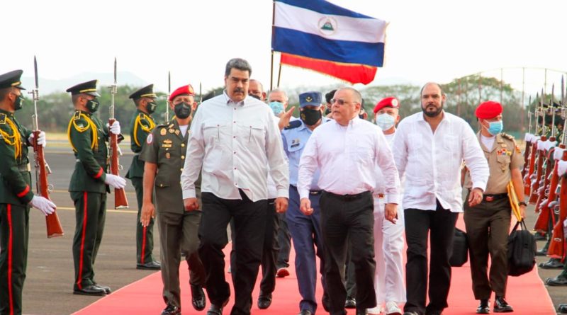 Presidente constitucional de Venezuela, Nicolás Maduro llegando al Aeropuerto Internacional Augusto C. Sandino de Managua, Nicaragua.