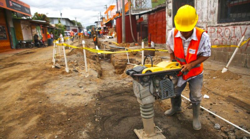 ALMA inicia proyecto de drenaje sanitario en el Mercado Oriental