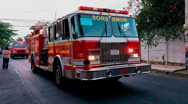 Camiones de bomberos para la nueva estación de bomberos en Tecolostote, Boaco