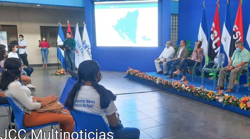 Comisión Nacional de Educación, en la presentación del Mapa Interactivo de la Educación en Nicaragua.
