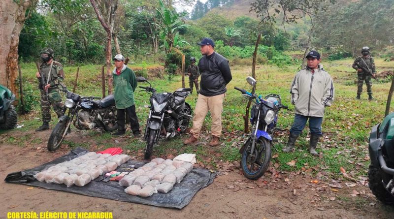 Ejército de Nicaragua incauta droga al narcotráfico en Nueva Segovia