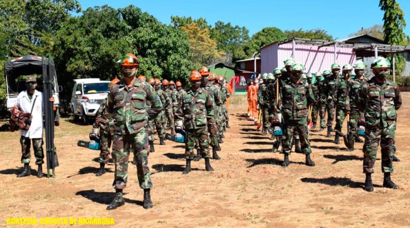 Efectivos del Ejército de Nicaragua en el lanzamiento del Plan Departamental Contra Incendios Forestales y Agropecuarios 2022, realizado en el municipio de Villa El Carmen, departamento de Managua.