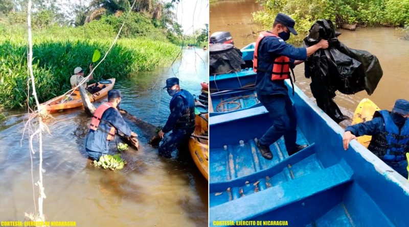 Efectivos de la Fuerza Naval del Ejército de Nicaragua desarrollando jornada de limpieza en el río Papaturro de San Carlos, Río San Juan.