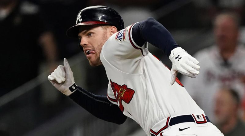 Dodgers de los Ángeles firman a Freddie Freeman por seis años