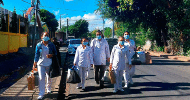 Brigadas de vacunación contra la COVID-19 del Ministerio de Salud de Nicaragua, en el Barrio Villa José Benito Escobar de Managua.