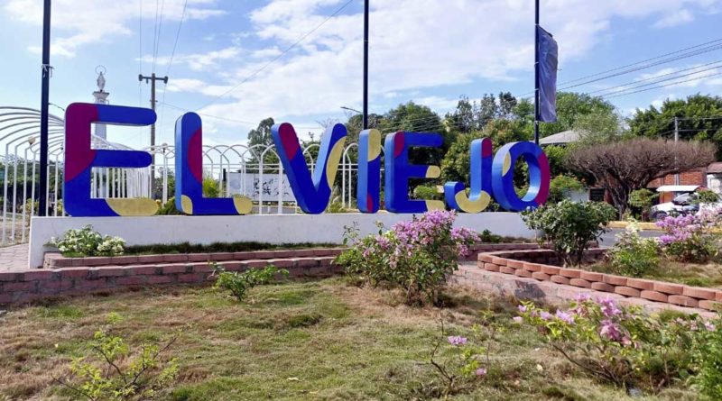 Letrero de el municipio de El Viejo en Chinandega