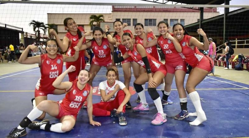 Uno de los equipos clasficiados a semifinales de la Liga de Voleibol Femenino