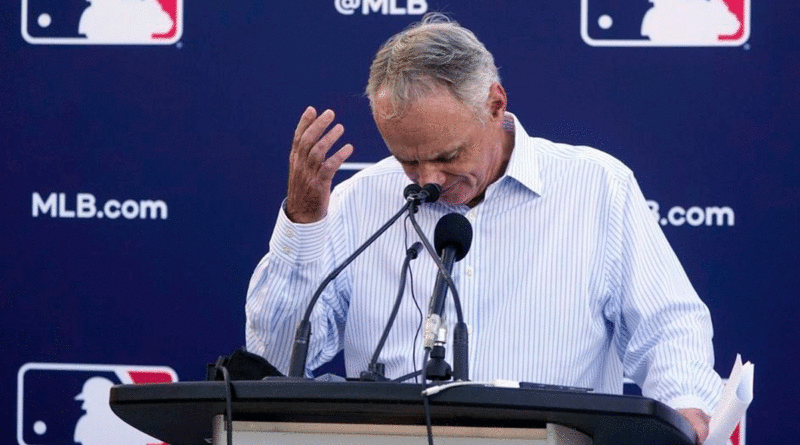 Foto Cortesía / Comisionado de las Grandes Ligas de Béisbol, Rob Manfred