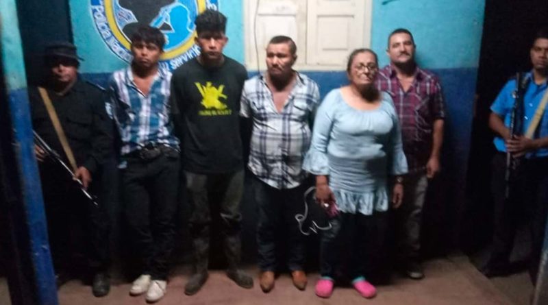 Ciudadanos acusados de vinculo con asesinato en municipio La Cruz de Río Grande, Región Autónoma de la Costa Caribe Sur