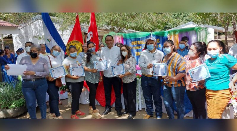 MINED declara al municipio de Quezalguaque territorio libre de empirismo