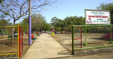 Vista frontal del renovado parque en Batahola Norte