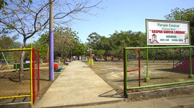 Vista frontal del renovado parque en Batahola Norte