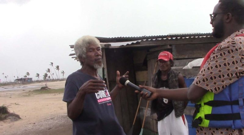 Pescador local y excombatiente de la Contra Domingo Peralta explicó que él "solía estar con Yatama pero la dirección de Yatama no hizo nada por nosotros, así que me cambié al Frente Sandinista"