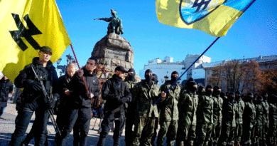 Batallón Azov de la extrema derecha Nazi de Ucrania