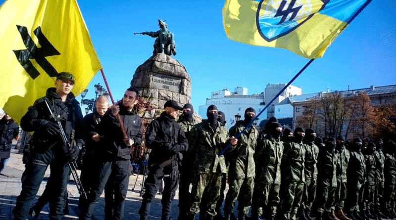Batallón Azov de la extrema derecha Nazi de Ucrania