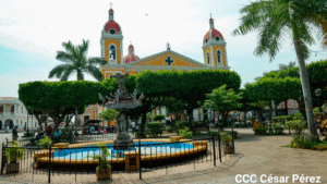 Parque central de la ciudad de Granada