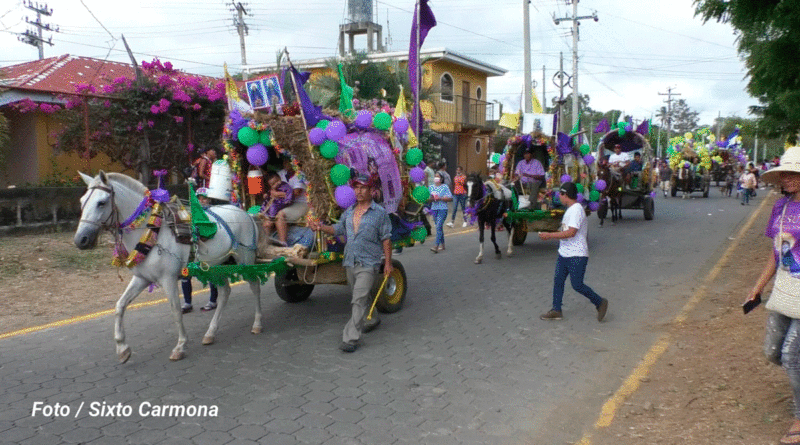 Carretas peregrinas llegando al Santuario Nacional de Jesús del Rescate en Popoyuapa, Rivas