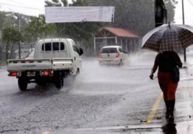 Lluvia sobre Managua