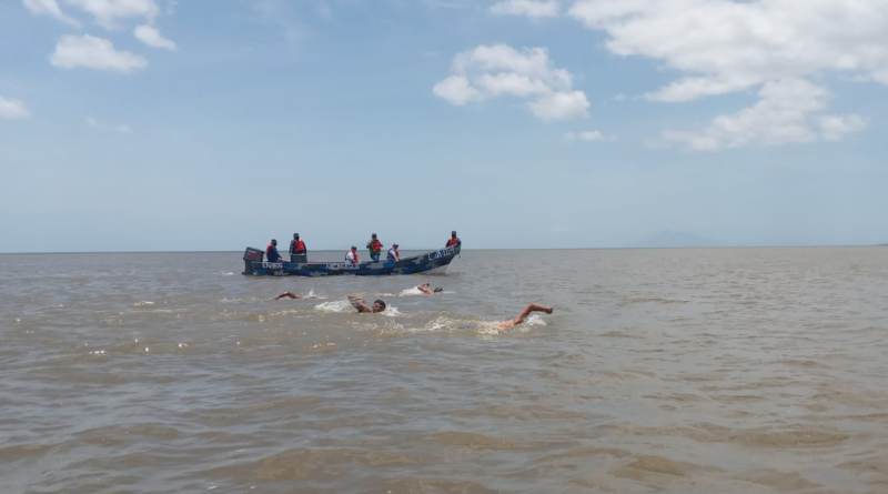 Fuerza Naval brindando cobertura y seguridad a competencias acuáticas en el lago Cocibolca