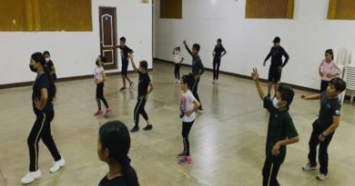 Niños en una de las escuelas de artes, danza y coros municipales
