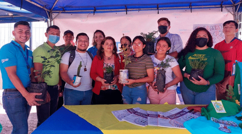 Participantes de la Expo feria departamental en Matagalpa