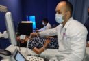 Médico del Hospital Fernando Vélez Paiz realizando un ultrasonido