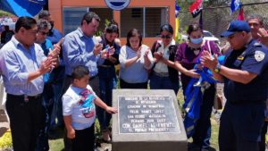 familias del municipio de San Isidro en el departamento de Matagalpa, celebrando la inauguración de la estación básica de bomberos "Cro. Félix Gámez López"