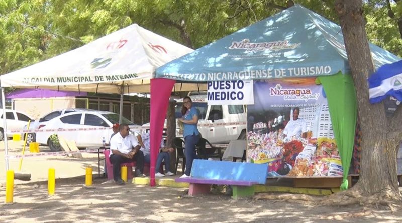 Puesto de salud desplegado en una de las playas de Nicaragua