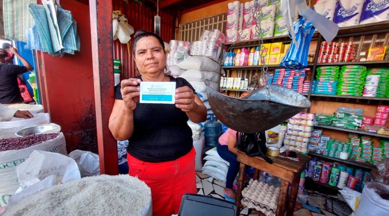 Habitantes de Tipitapa son vacunados contra la COVID-19 con nuevo esquema 2022